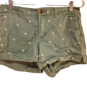 Old Navy Green Floral Women's Shorts